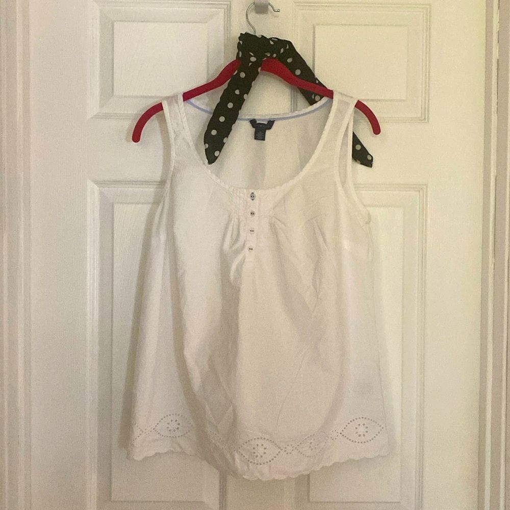 White Tommy Hilfiger Sleeveless tunic top with bottom embrodery scarf included
